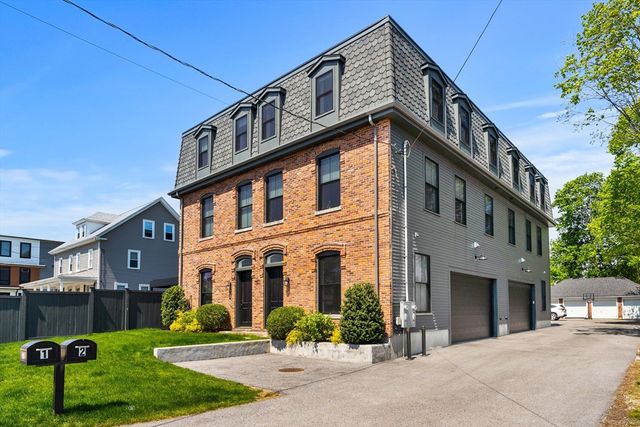 165 River St 2, Waltham, MA 02453