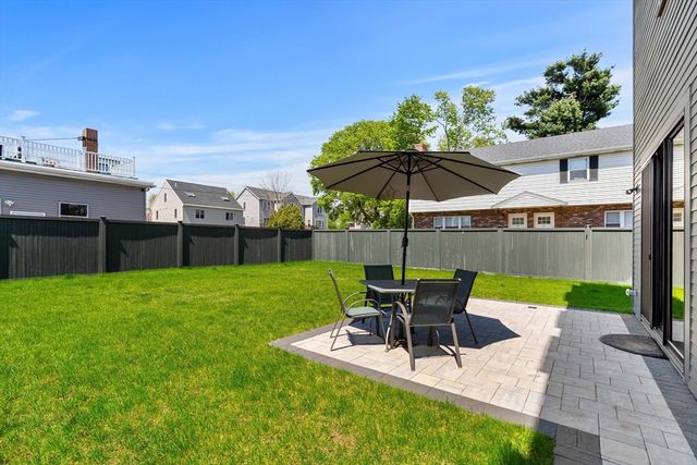 165 River St 2, Waltham, MA 02453