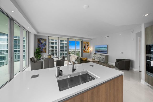 3100 N Ocean Drive H-1608, Singer Island, FL 33404
