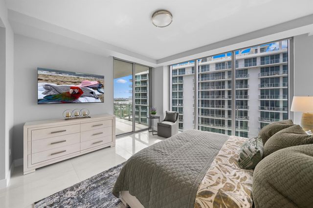 3100 N Ocean Drive H-1608, Singer Island, FL 33404