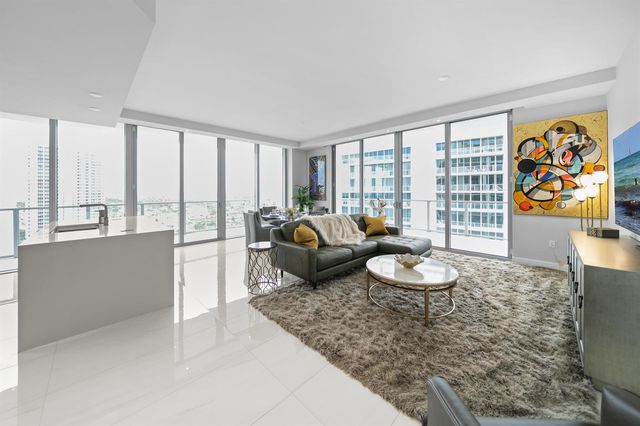 3100 N Ocean Drive H-1608, Singer Island, FL 33404