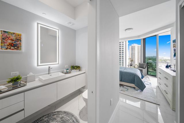 3100 N Ocean Drive H-1608, Singer Island, FL 33404