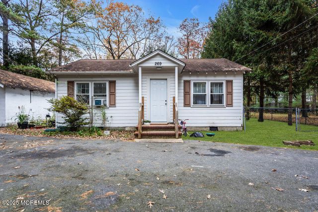 269 Alexander Avenue, Howell, NJ 07731