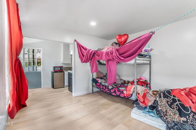 136 N Garfield Avenue, Oxnard, CA 93030