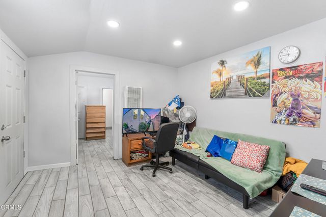 136 N Garfield Avenue, Oxnard, CA 93030