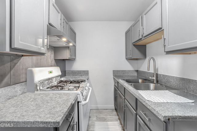 136 N Garfield Avenue, Oxnard, CA 93030