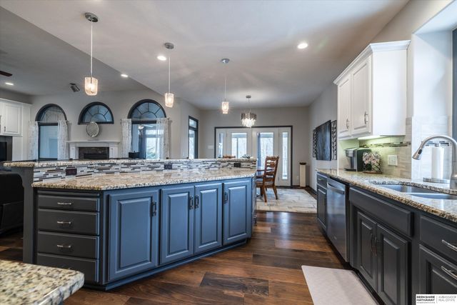 19882 Chicago Street, Elkhorn, NE 68022