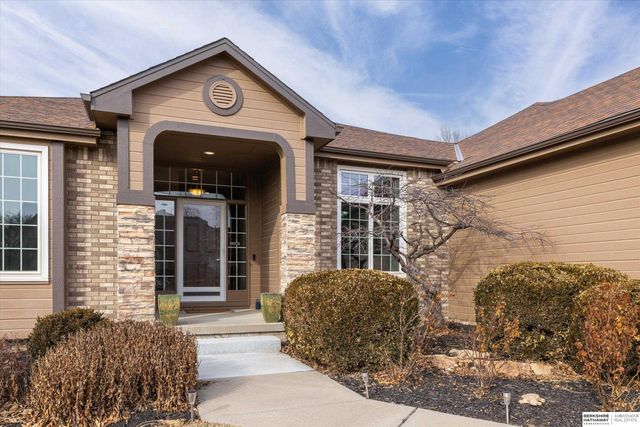 19882 Chicago Street, Elkhorn, NE 68022