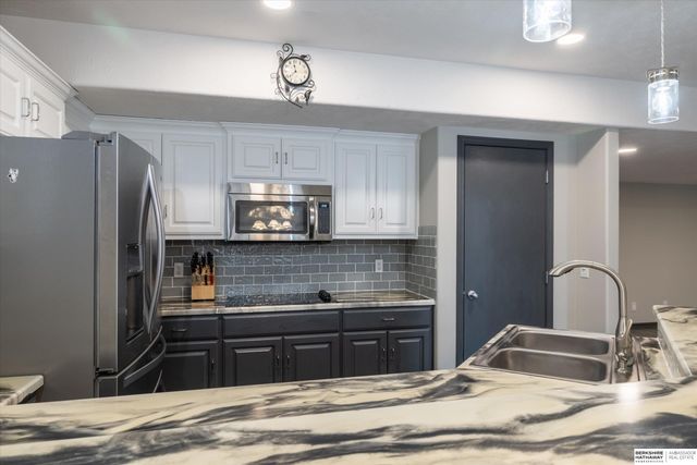 19882 Chicago Street, Elkhorn, NE 68022