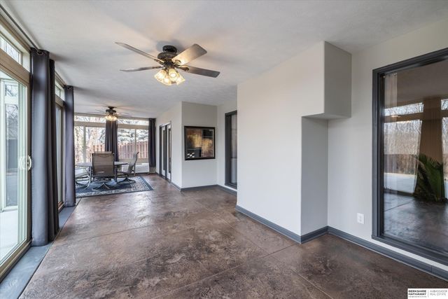 19882 Chicago Street, Elkhorn, NE 68022