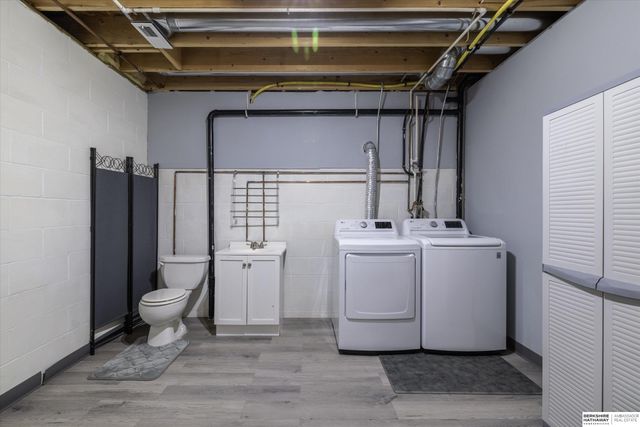 19882 Chicago Street, Elkhorn, NE 68022