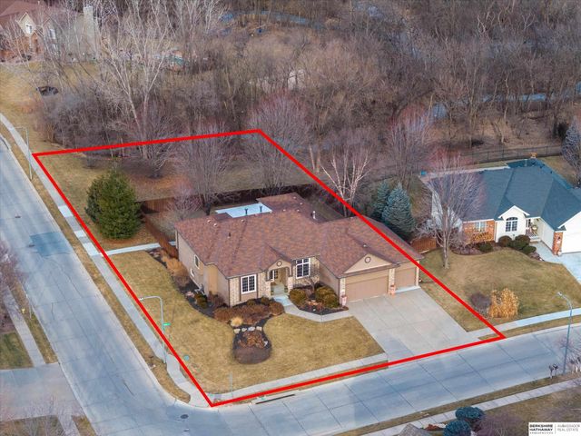 19882 Chicago Street, Elkhorn, NE 68022