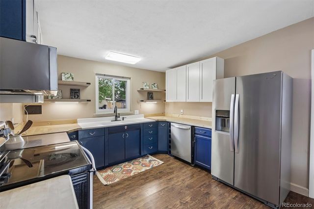 6035 Dover Street, Arvada, CO 80004