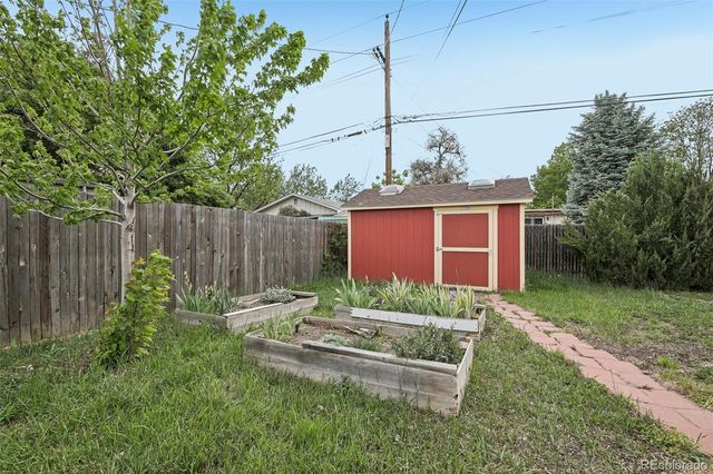 6035 Dover Street, Arvada, CO 80004