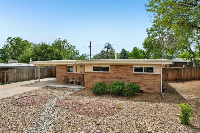6035 Dover Street, Arvada, CO 80004