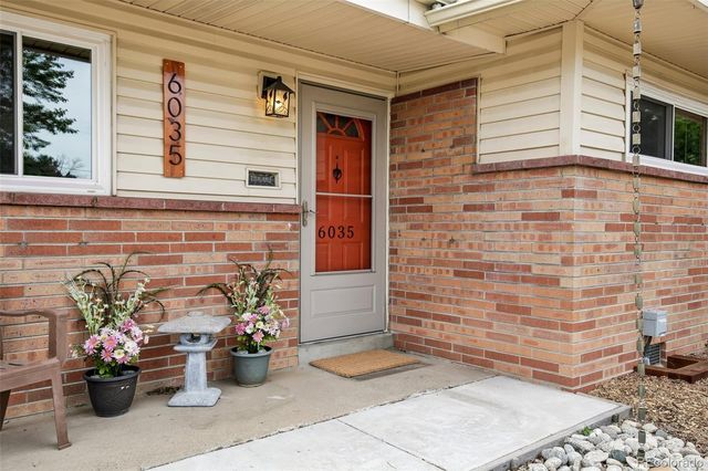 6035 Dover Street, Arvada, CO 80004