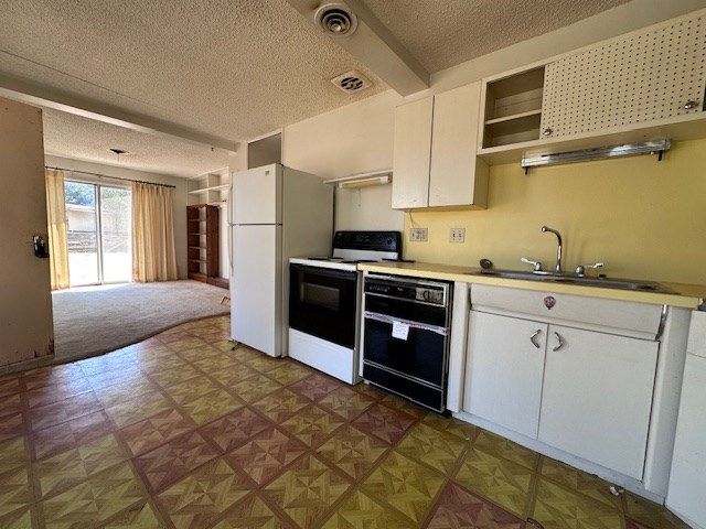 1644 Dallas St, Colorado City, TX 79512