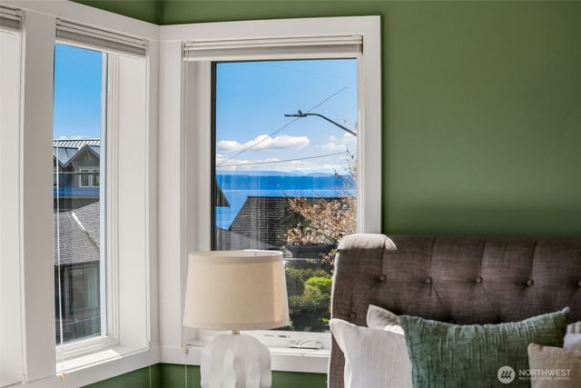 3604 NW 65th Court, Seattle, WA 98117