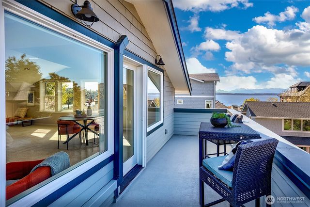 3604 NW 65th Court, Seattle, WA 98117