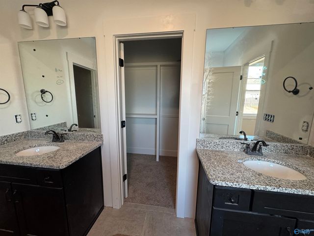 125 Marlbrook Drive, Harvest, AL 35749