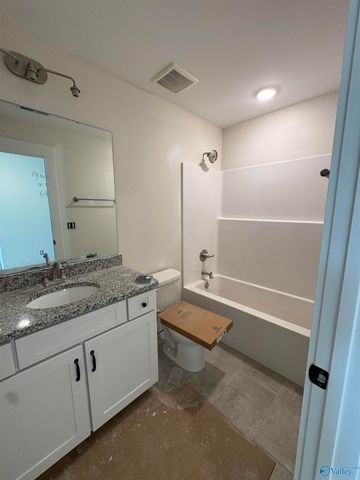 125 Marlbrook Drive, Harvest, AL 35749