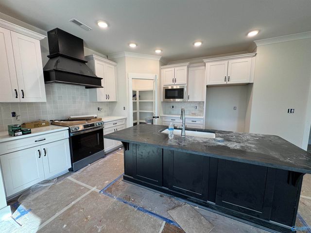 125 Marlbrook Drive, Harvest, AL 35749