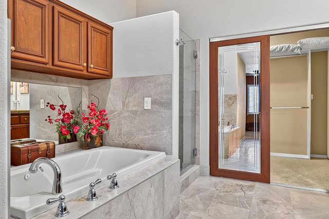 128 Kavenish Drive, Rancho Mirage, CA 92270