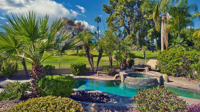 128 Kavenish Drive, Rancho Mirage, CA 92270