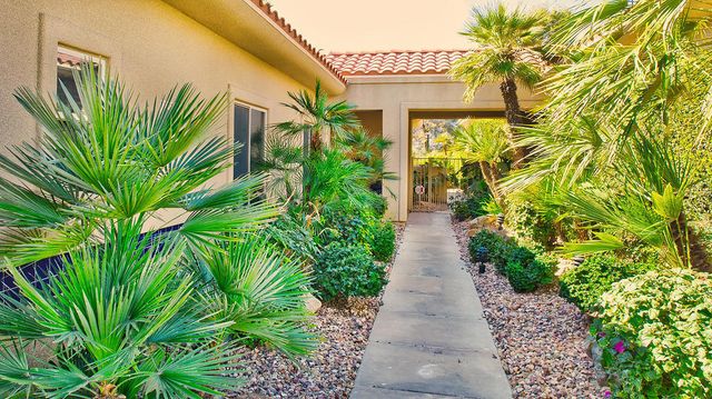 128 Kavenish Drive, Rancho Mirage, CA 92270