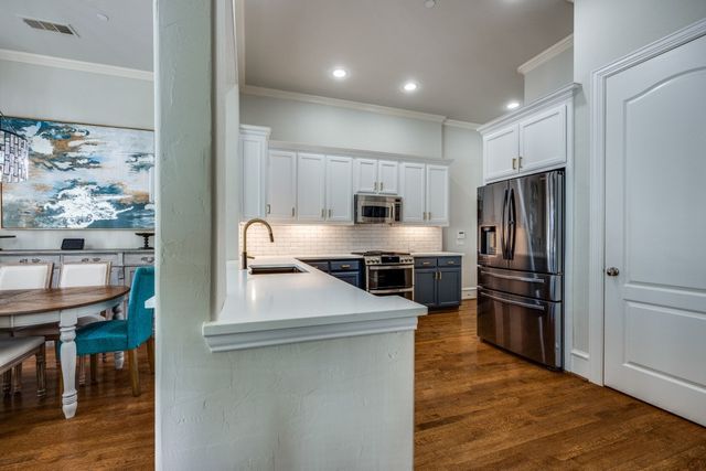 5909 Malmesbury Road, Dallas, TX 75252