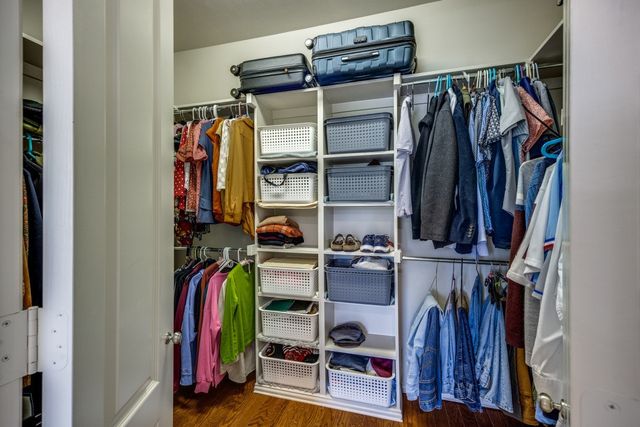 5909 Malmesbury Road, Dallas, TX 75252