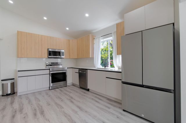 113 SE 8th Avenue, Boynton Beach, FL 33435