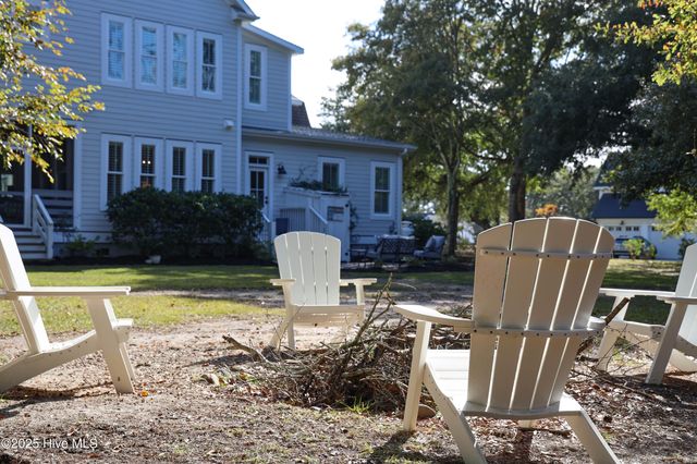 53 Ballast Point Road, Hampstead, NC 28443