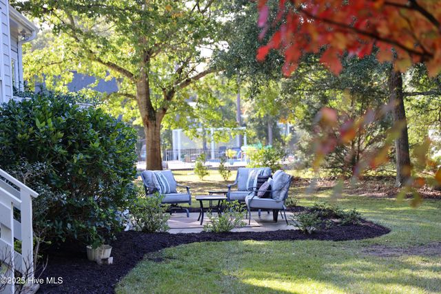 53 Ballast Point Road, Hampstead, NC 28443