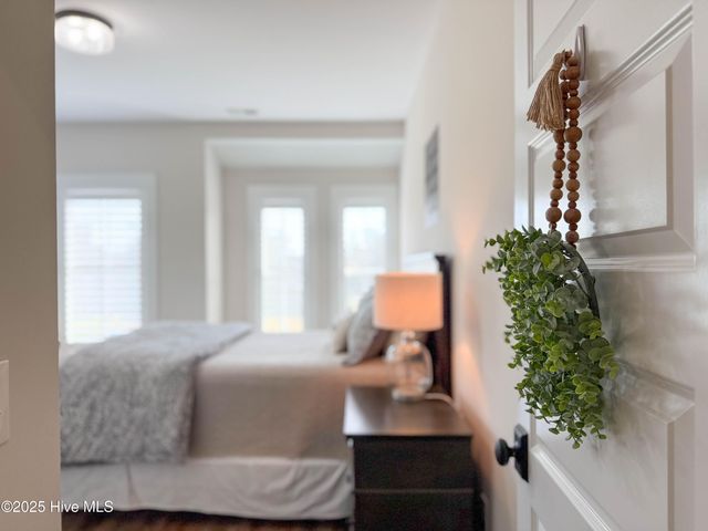 53 Ballast Point Road, Hampstead, NC 28443