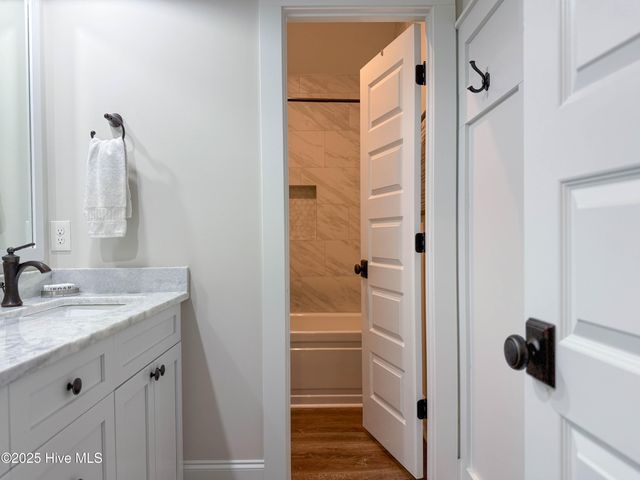 53 Ballast Point Road, Hampstead, NC 28443