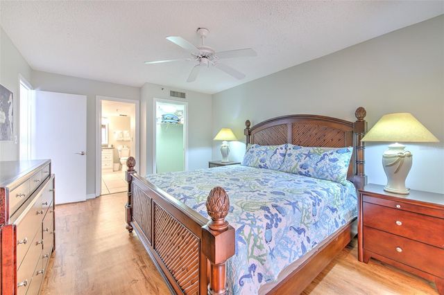 18400 GULF BOULEVARD 2405, Indian Shores, FL 33785