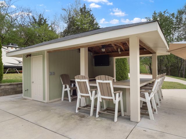 111 Hurtt Court, Chickamauga, GA 30707