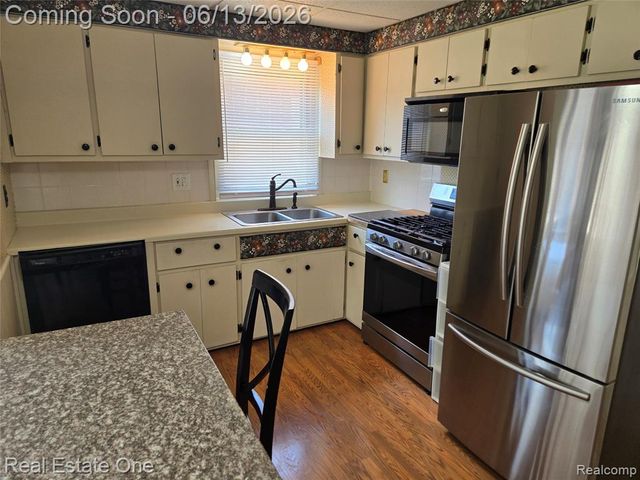 2025 Byrd Street, Dearborn, MI 48124