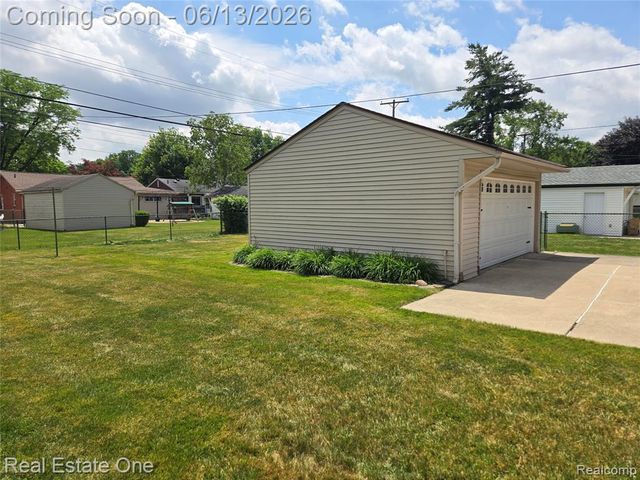 2025 Byrd Street, Dearborn, MI 48124