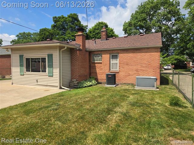 2025 Byrd Street, Dearborn, MI 48124