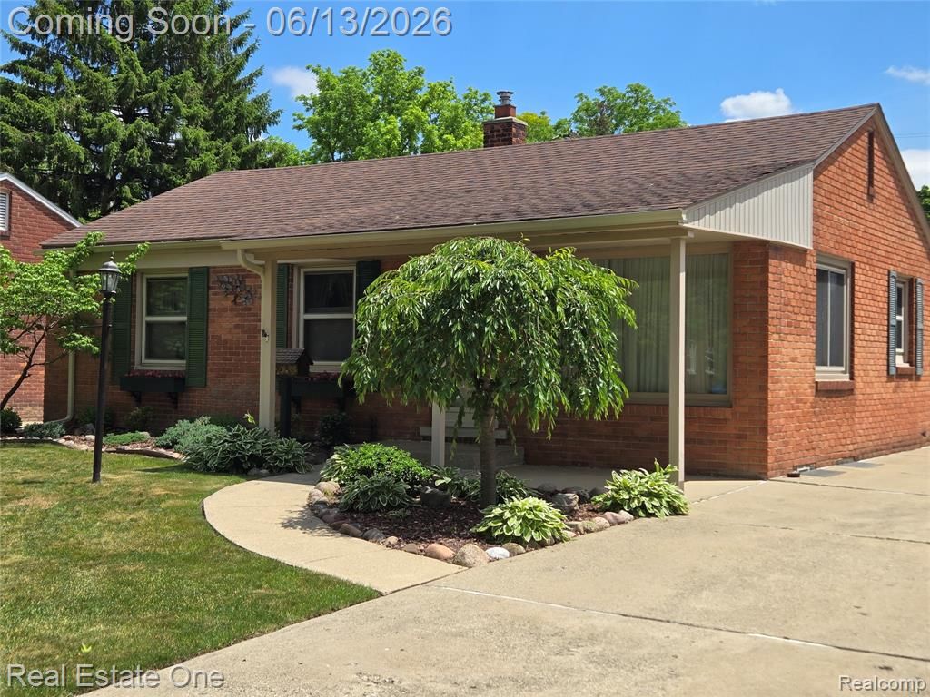 2025 Byrd Street, Dearborn, MI 48124