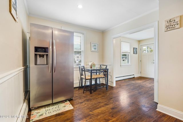 9 Briarcliff Place, Port Monmouth, NJ 07758