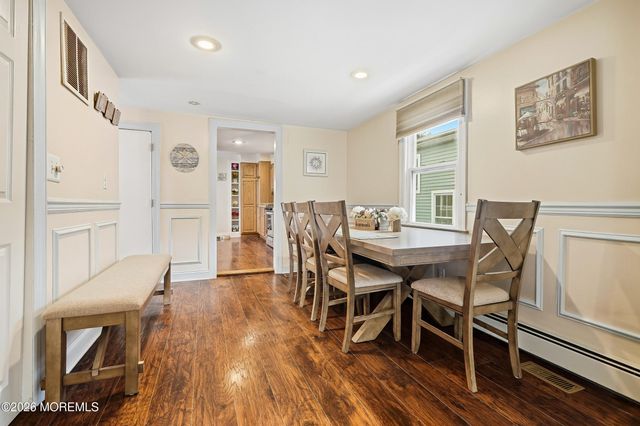 9 Briarcliff Place, Port Monmouth, NJ 07758