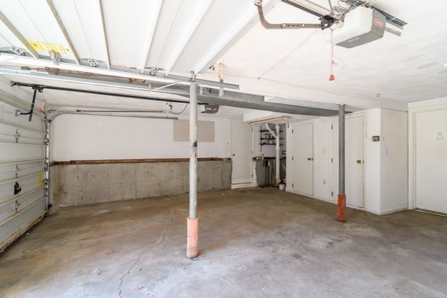 11 Mark St, Natick, MA 01760