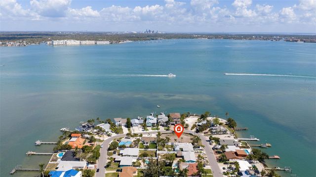 911 BOCA CIEGA ISLE DRIVE, St Pete Beach, FL 33706