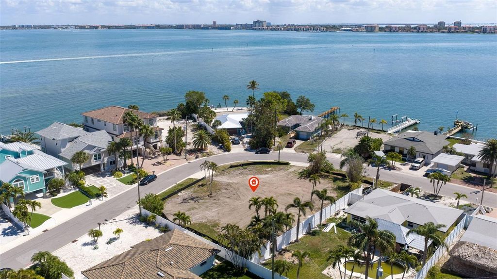 911 BOCA CIEGA ISLE DRIVE, St Pete Beach, FL 33706