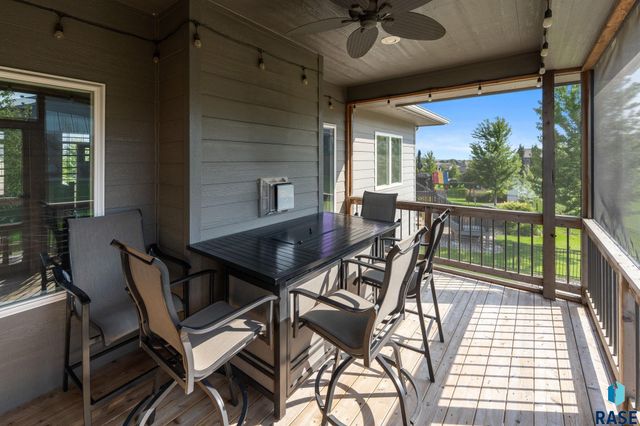 7905 S Sunny Oak Cir Circle, Sioux Falls, SD 57108