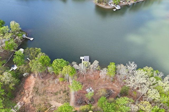 21225 Lake Run Drive, Charlotte, NC 28278