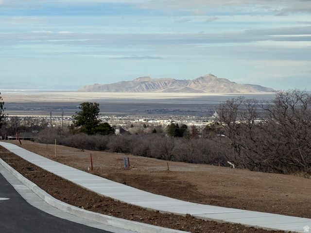 599 S OAKRIDGE DR, Tooele, UT 84074